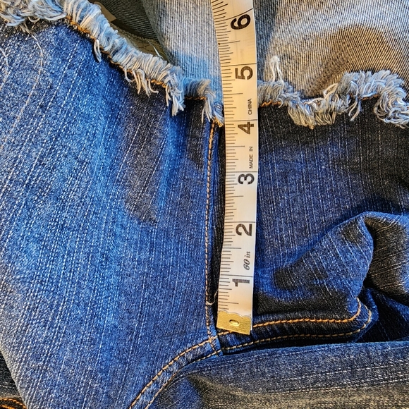 Torrid Denim Shorts - Picture 5 of 5